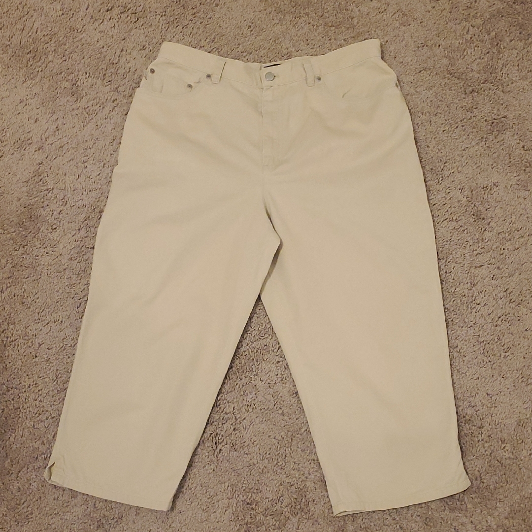 Lauren Jeans Co. Ralph Lauren Khaki Cropped Jeans